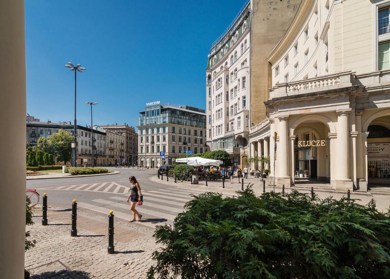 At The Fountain Apartment Warsawa Bagian luar foto